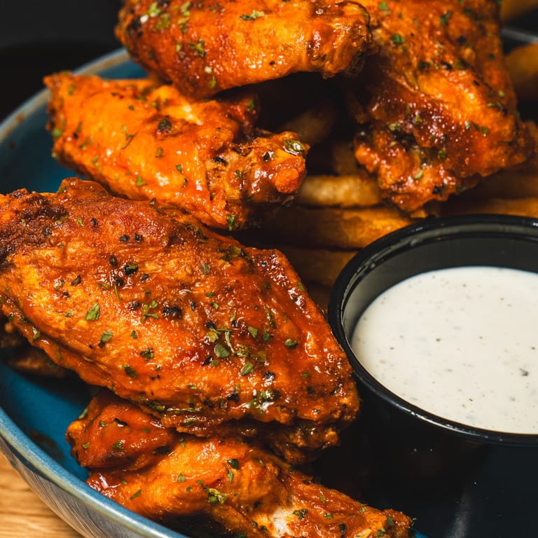 Wings That Wow