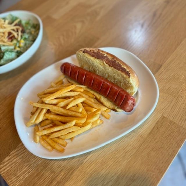 Hot Dog & Fries.